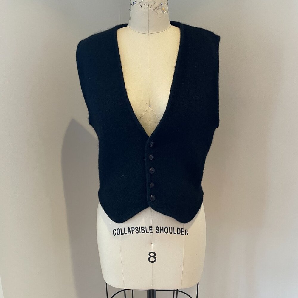 Vintage Peninsula Collection, 100% Wool Vest, Large, Black